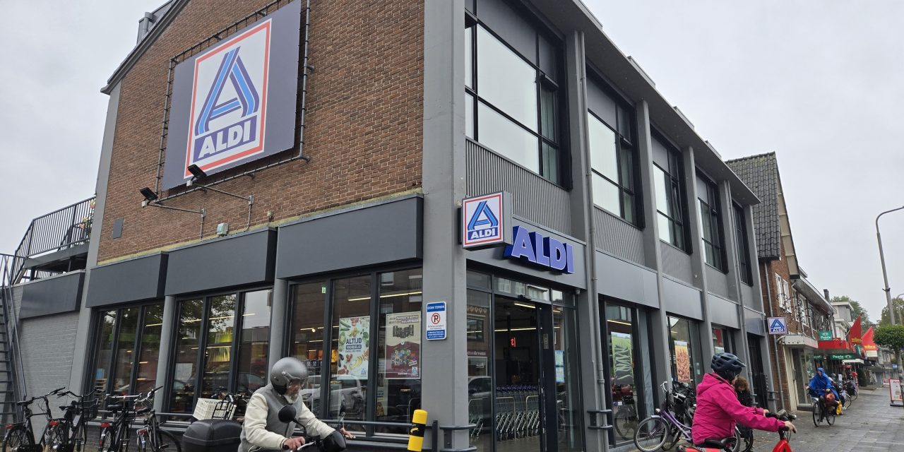 Nieuw Aldi-filiaal geopend aan de Leusderweg, vijfde supermarkt aan de straat