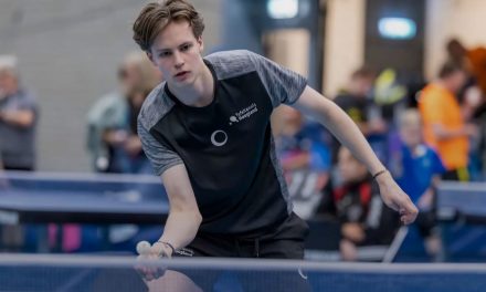 Thom Bleeker bereidt zich met zijn team voor om Nederlandse Jeugdkampioen te worden