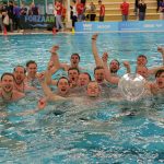 Waterpoloërs van ZPC Amersfoort veroveren landstitel met jongens uit eigen bad