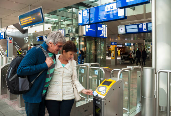 “Eerst maakte ik een reis door het verleden, nu reis ik met het OV”