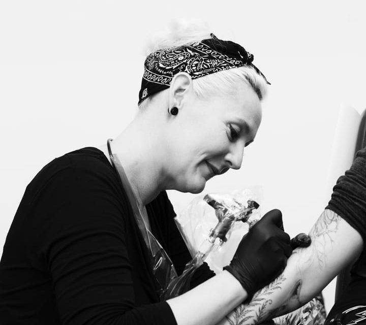 Zet jij een tattoo voor en van een bij?