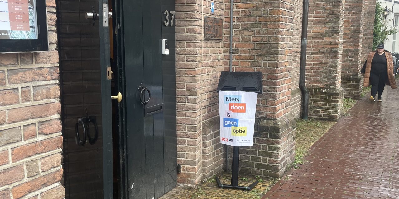 Locoburgemeester opent Vredesweek in Amersfoort