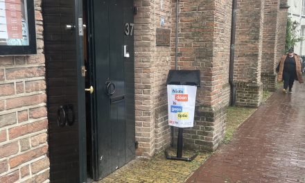 Locoburgemeester opent Vredesweek in Amersfoort