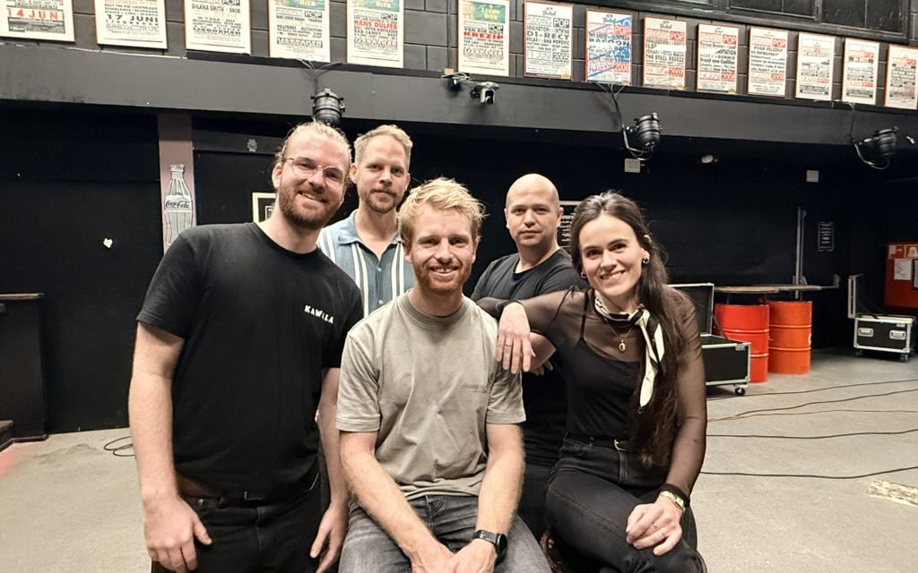 Nieuwe band Almost Grey laat zich voor het eerst horen tijdens Open Mic avond in Leusden