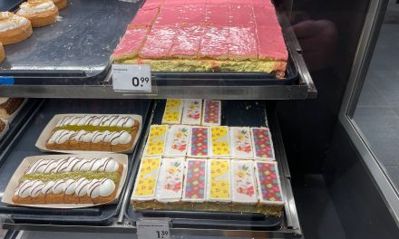 Taarten en tompouces terug bij HEMA