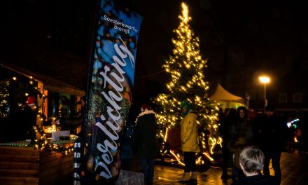 Drakenparade en kerstverlichtingsroute brengen licht in Soesterkwartier