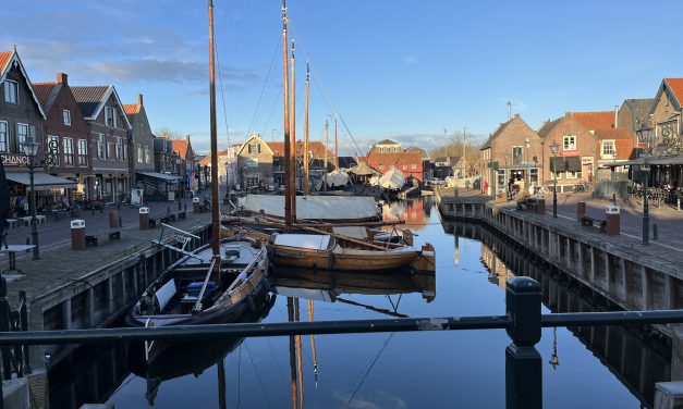 Wintermarkt Spakenburg trekt duizenden bezoekers