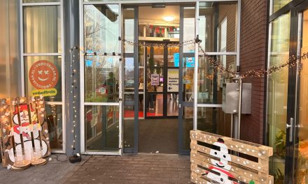 Wintermarkt op middelbare school