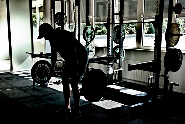 Januaridrukte in de sportschool: hoe blijft de motivatie na goede voornemens?