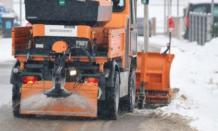 Terwijl de stad slaapt: wat er achter de schermen gebeurt bij gladheidsbestrijding in Amersfoort