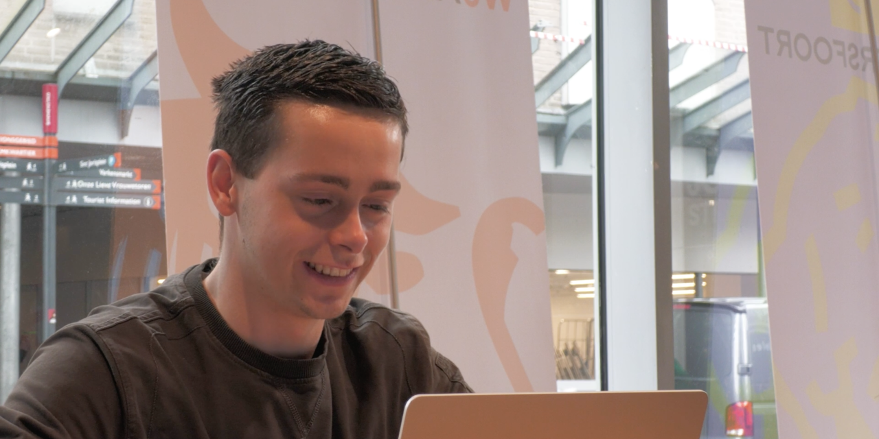 Duke Budzelaar geeft jongeren een stem