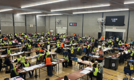 De hoogste opkomst in 40 jaar tijd en toch zijn de stemmentellers even snel klaar