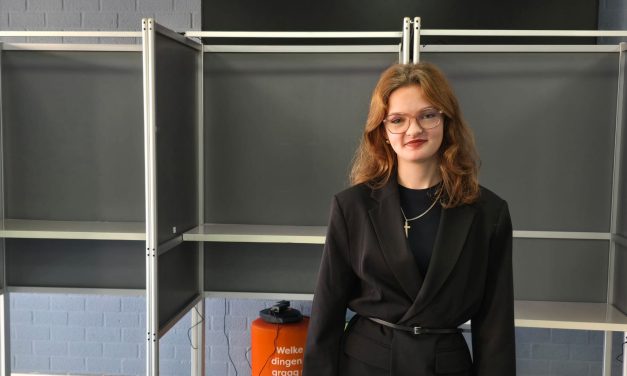 Studenten runnen stembureau op ROC: ‘We willen jongeren naar de stembus krijgen’