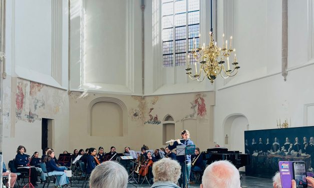 Bezoekers enthousiast over concert gegeven door Britse scholieren in de Sint-Joriskerk 