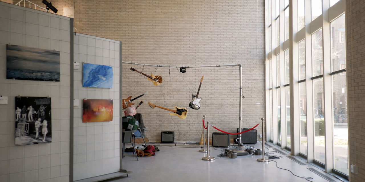 Klankenkoorts brengt muziek en kunst samen in het Rietveldpaviljoen