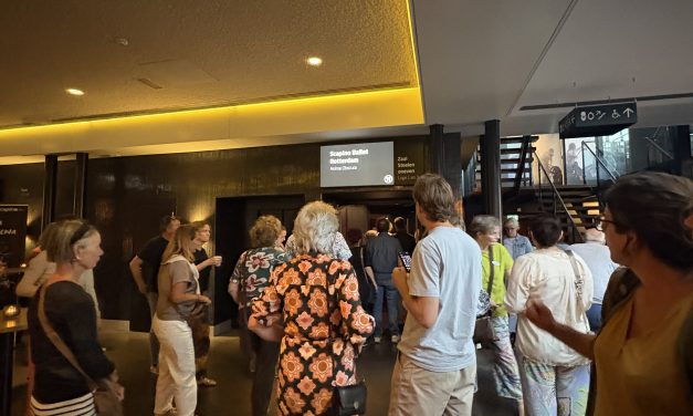 Amersfoort loopt warm voor futuristische dansvoorstelling in Flint