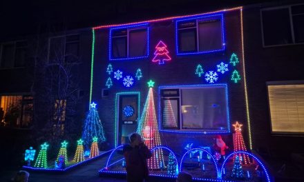 Unieke lichtshow in Maartensdijk