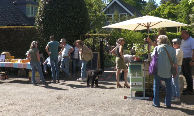 Familie Copijn opent hun tuin voor de jaarlijkse tuinmarkt in Groenekan