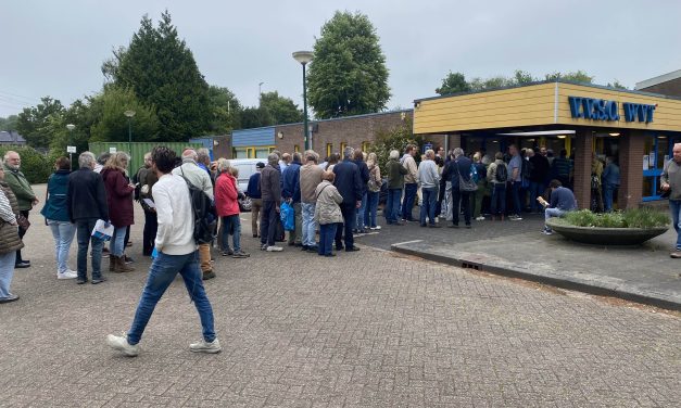 Van Boekenliefhebbers voor Boekenliefhebbers: De WVT-Beurs Barst Los