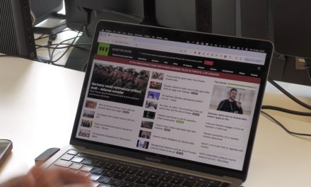 Hoe digitaal weerbaar is De Bilt? “Ik kan in het gemeentehuis gewoon op Russia Today”