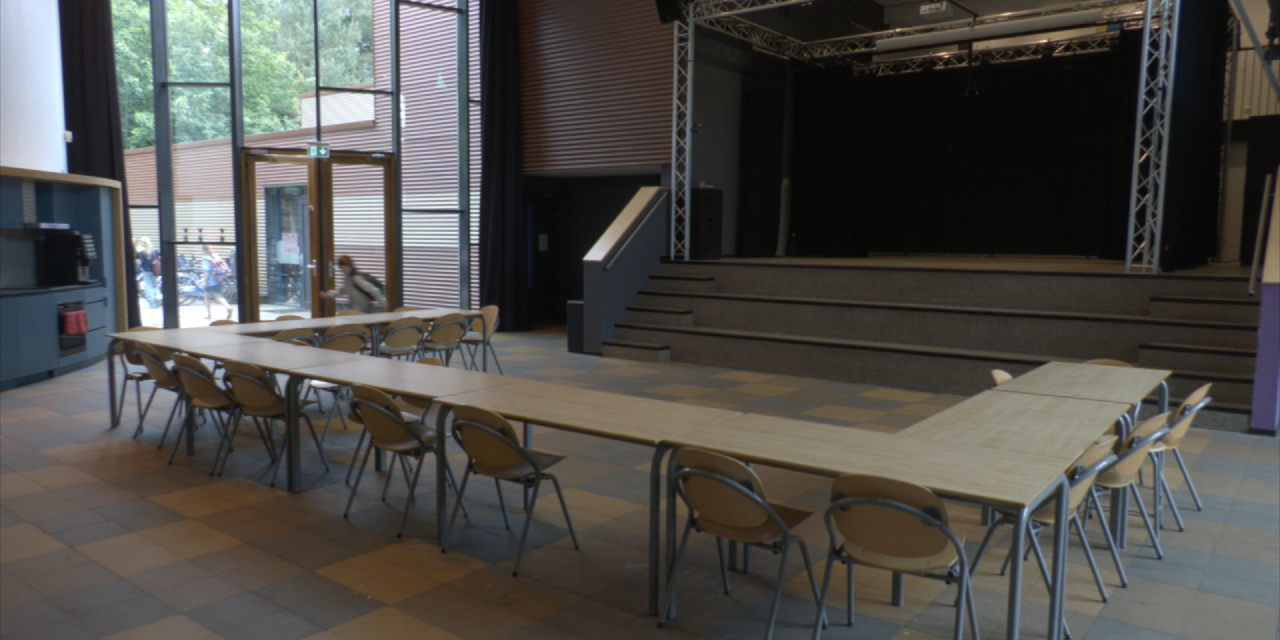 100-jarig Jubileum Theresiaschool in Bilthoven: ‘Onderwijs verandert door de jaren heen’