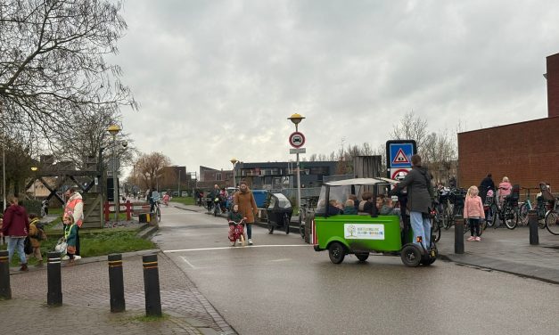 Verkeersoverlast rond de wijk Parijsch door drukte en bouwactiviteiten