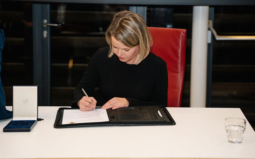 Van Culemborger tot burgemeester: Marinka Mulder officieel begonnen aan haar burgemeesterschap