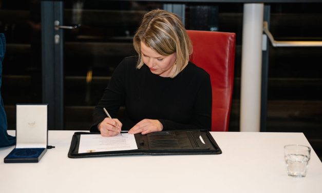 Van Culemborger tot burgemeester: Marinka Mulder officieel begonnen aan haar burgemeesterschap