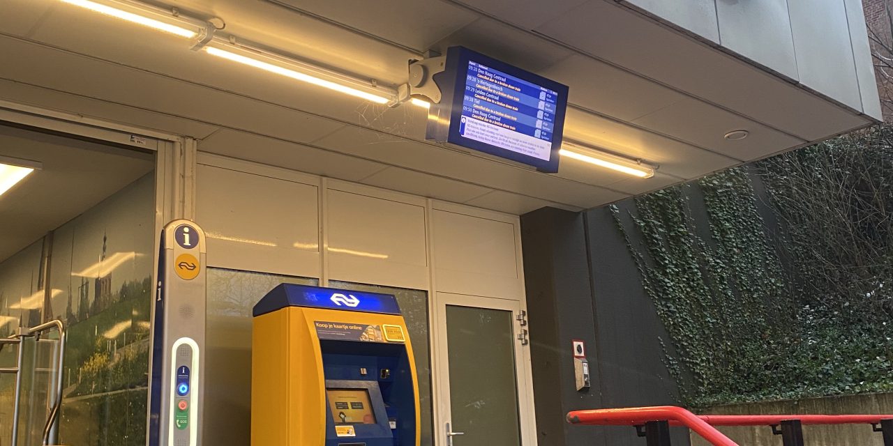 Reizigers geteisterd door defecte trein op het station van Culemborg