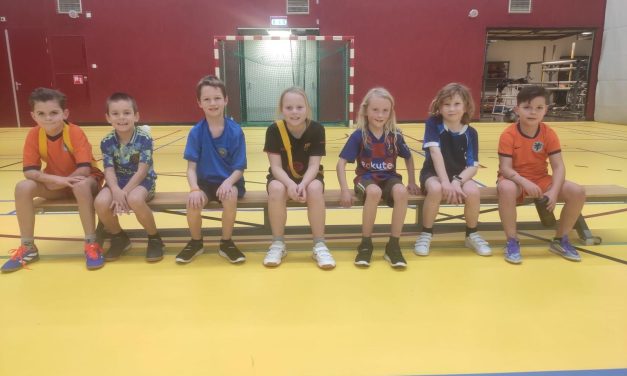 Voetbaltrainer Mitchell van Oorschot: ‘We noemen onszelf het leukste voetbalteam van Culemborg’