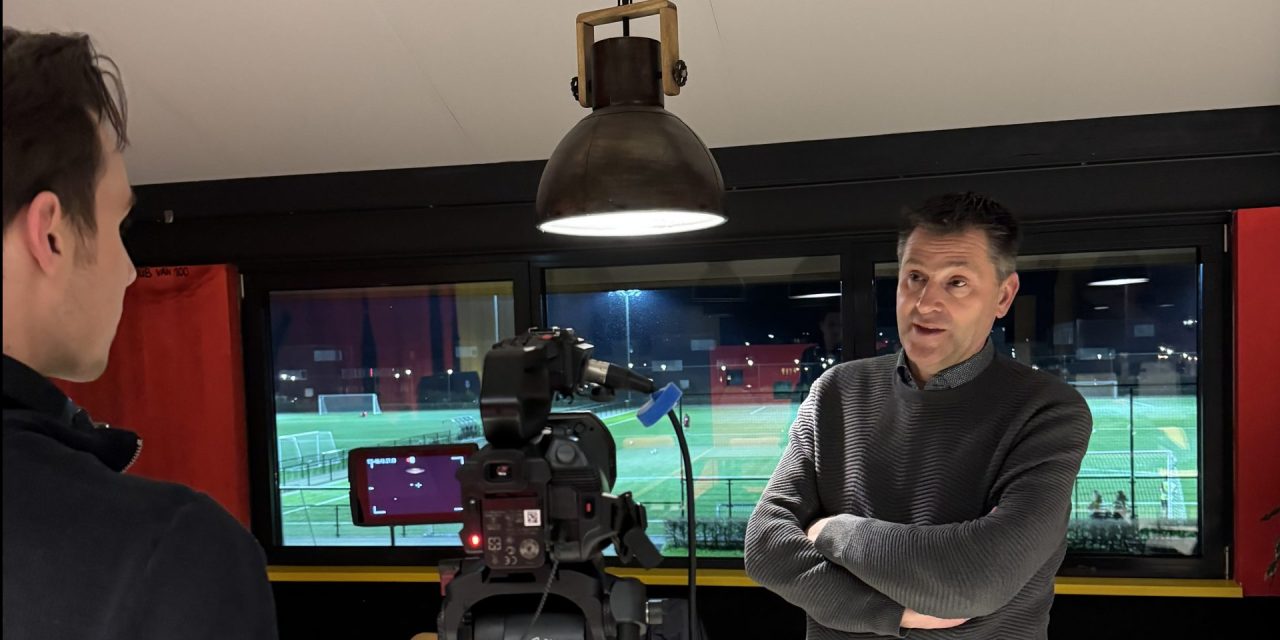 Wesley Sneijder zet Focus 07 op zijn kop