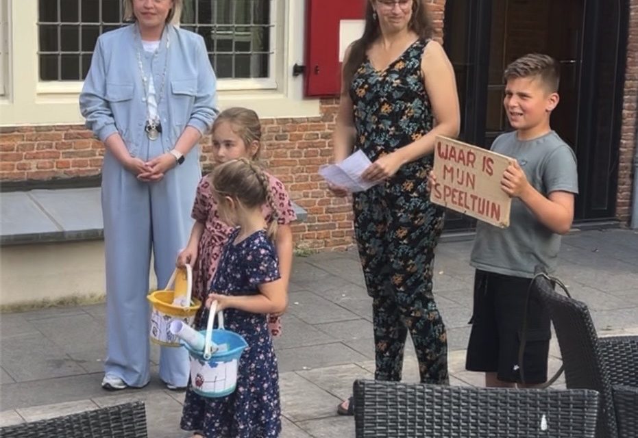 Opheffing speelplekken in wijken zorgt voor petitie