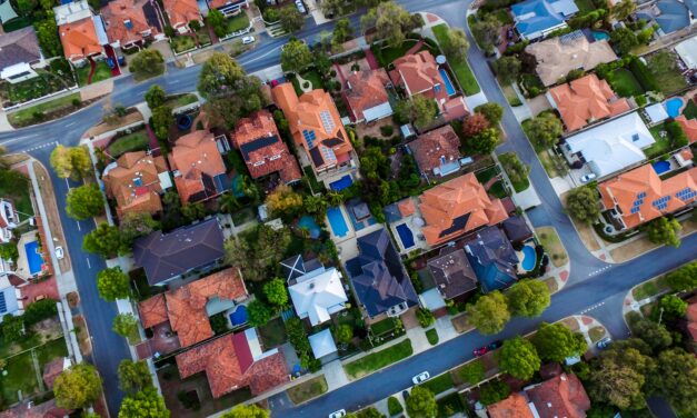 Verkoopprijzen woningen gaan door het dak!