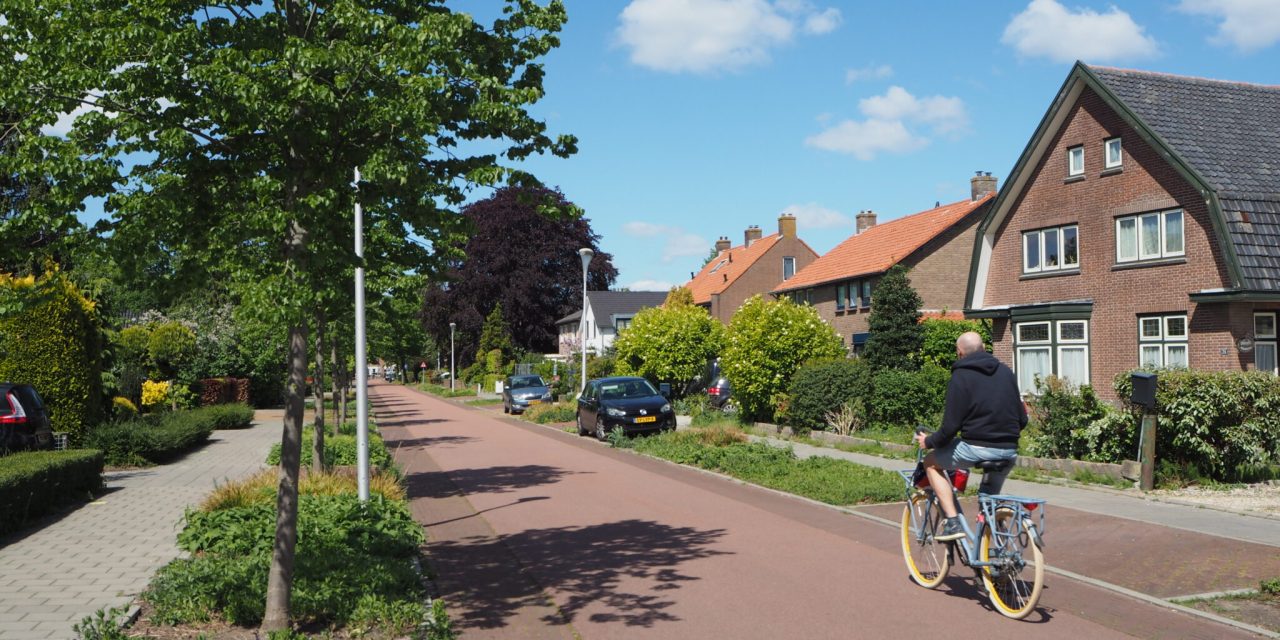 Fietsstraat in Onbalans: De Odijkseweg na de Jumbo verbouwing