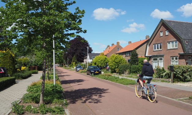 Fietsstraat in Onbalans: De Odijkseweg na de Jumbo verbouwing