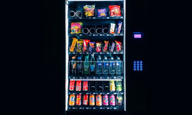 Aankoopgedrag van studenten bij het snackautomaat: prijs, gezondheid of toch interfaceproblemen.