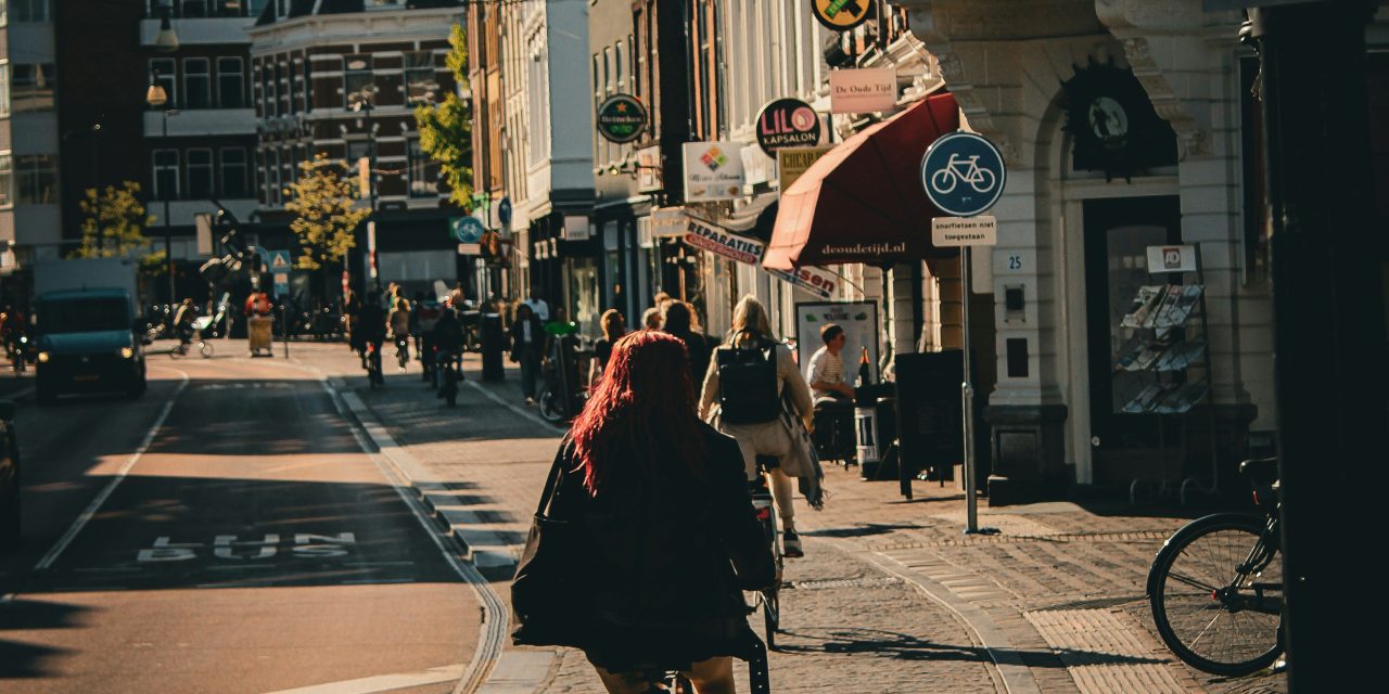 Fijnstof in Utrecht: Is Meer Inkomsten Synoniem voor Slechtere Lucht?