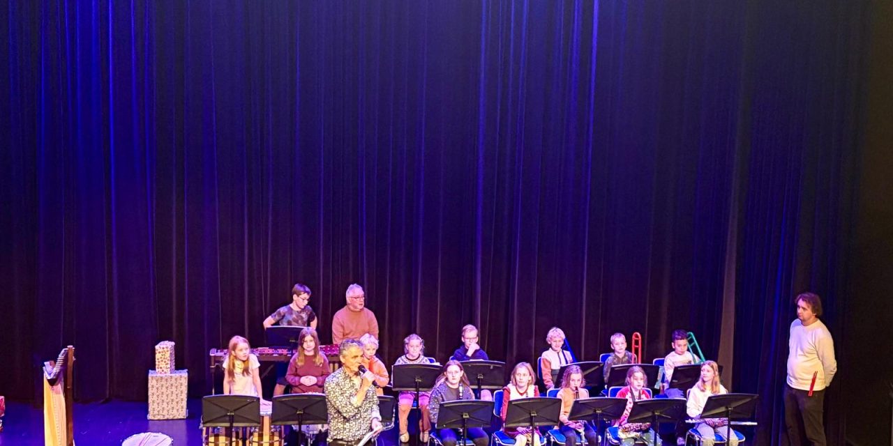 Pepernotenconcert van KunstenHuis Idea bracht Sinterklaas-sfeer naar Bilthoven