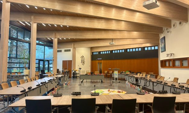 Gemeenteraad De Bilt keurt begroting 2026 goed: D66 en SGP wisselen zorgen en trots uit