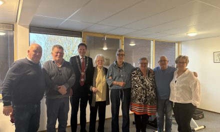 Burgemeester feliciteert oudste inwoner van De Bilt