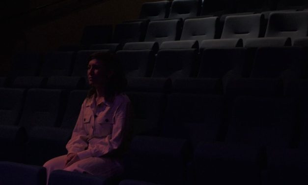 “Another Day In Paradise” opent discussie over intieme terreur en zorgt voor reflecties op eigen situaties