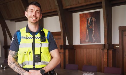 Handhavers in De Bilt lopen al weken met een bodycam