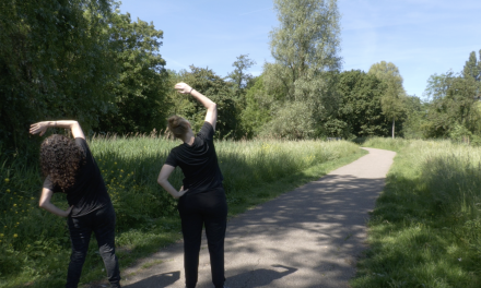 Een glimlach als resultaat van samen bewegen in De Bilt