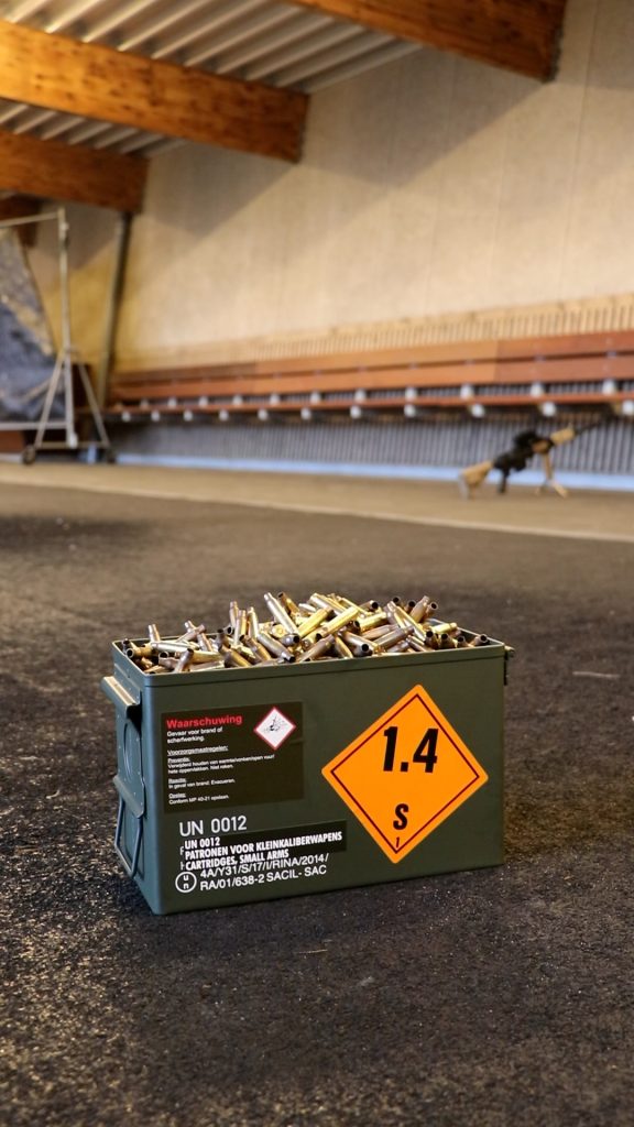 De gebruikte munitie op het infanterie schietkamp (ISK). Beeld Fleur Nuijten