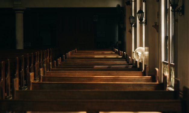 Kerken Hilversum voegen zich samen om leeglopende kerk tegen te gaan