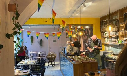 Pride kaasfondue bij café ‘Your Coffee’