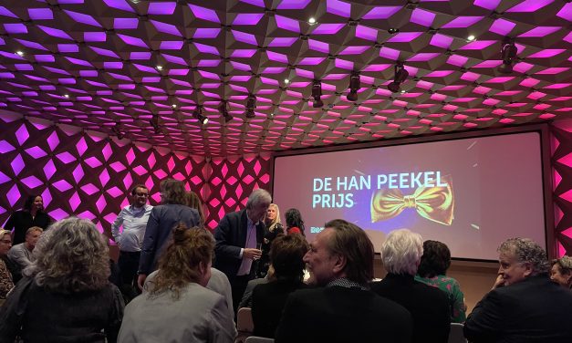 Allereerste Han Pekel prijs uitgereikt in Hilversum.