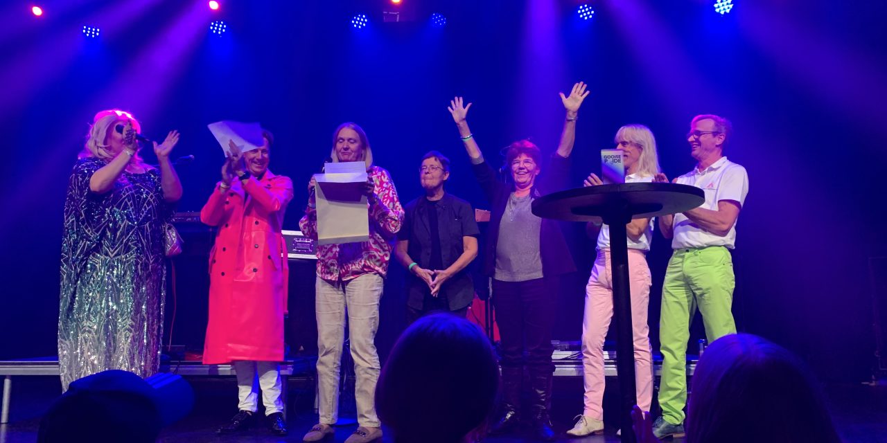 Gooise Rainbow Award uitgereikt tijdens Gooise Pride Party