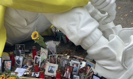 Standbeeld De Stille Strijd nu ook in Hilversum