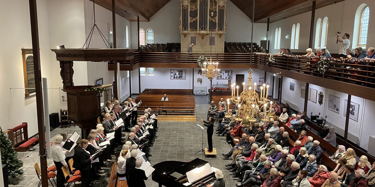 Het Winterconcert van het Goois Ouderen Koor: ‘Gezellig, warm en verbonden.’